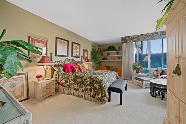 900 Island Drive 106, Rancho Mirage, CA 92270