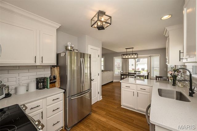 179 Cherrywood Parc Drive, O'fallon, MO 63368