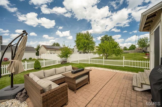179 Cherrywood Parc Drive, O'fallon, MO 63368