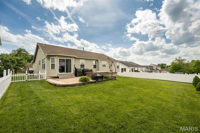 179 Cherrywood Parc Drive, O'fallon, MO 63368