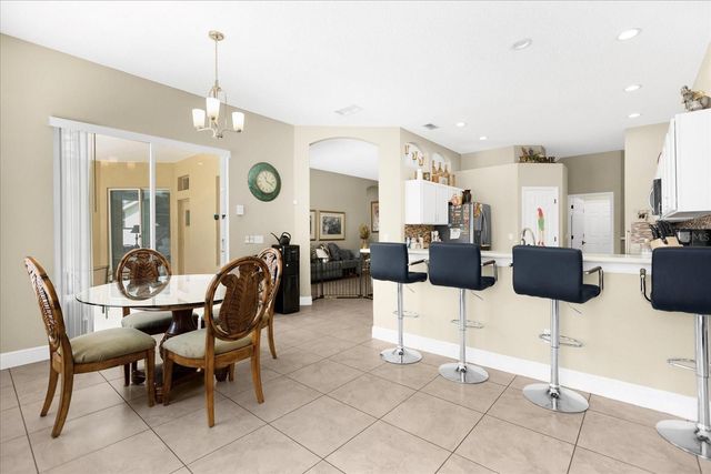 100 HOLLYBROOK COURT, Davenport, FL 33897