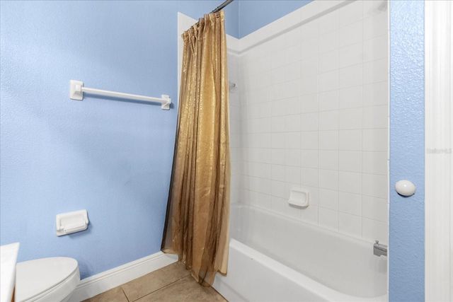 100 HOLLYBROOK COURT, Davenport, FL 33897