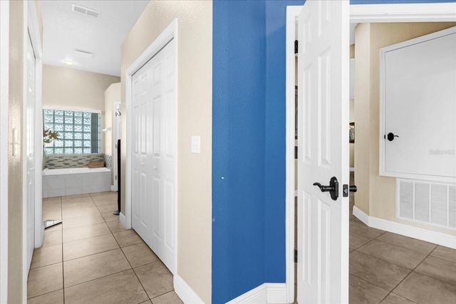 100 HOLLYBROOK COURT, Davenport, FL 33897