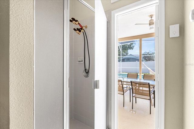 100 HOLLYBROOK COURT, Davenport, FL 33897