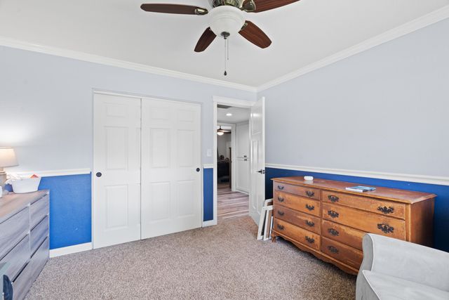 3689 Suzanne Way, Redding, CA 96002