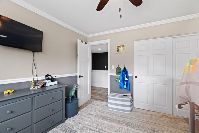 3689 Suzanne Way, Redding, CA 96002