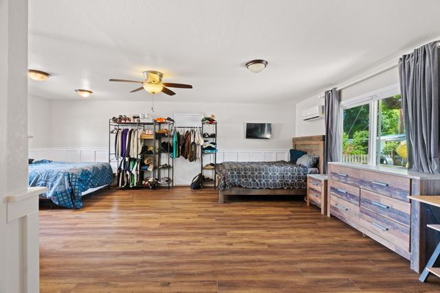 3689 Suzanne Way, Redding, CA 96002