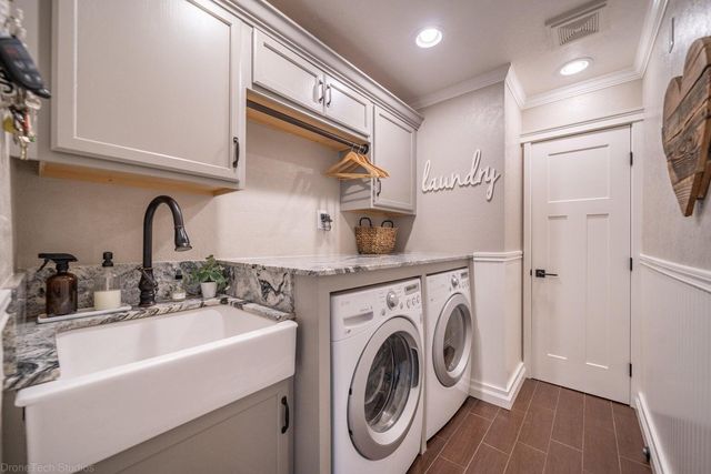 3689 Suzanne Way, Redding, CA 96002