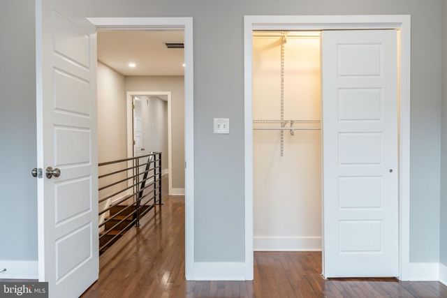 1039 TREE ST, Philadelphia, PA 19148