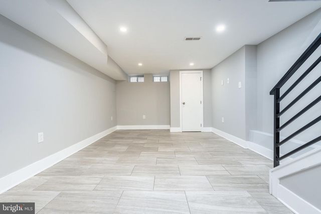 1039 TREE ST, Philadelphia, PA 19148