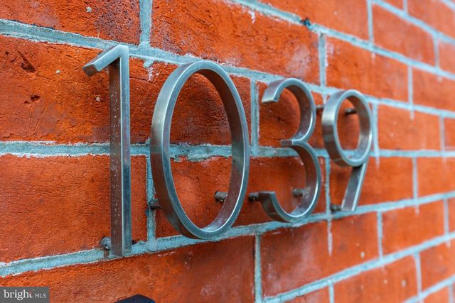 1039 TREE ST, Philadelphia, PA 19148