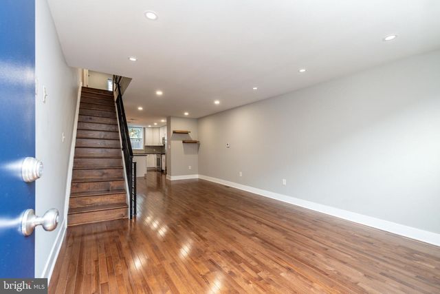 1039 TREE ST, Philadelphia, PA 19148