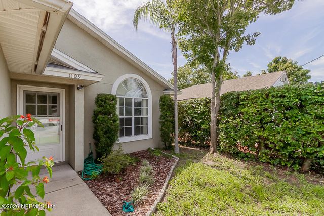 1109 HIBISCUS Street, Atlantic Beach, FL 32233