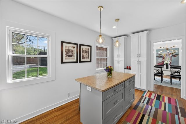 2623 Charney Road, University Heights, OH 44118