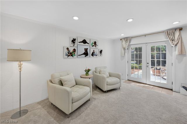 2623 Charney Road, University Heights, OH 44118