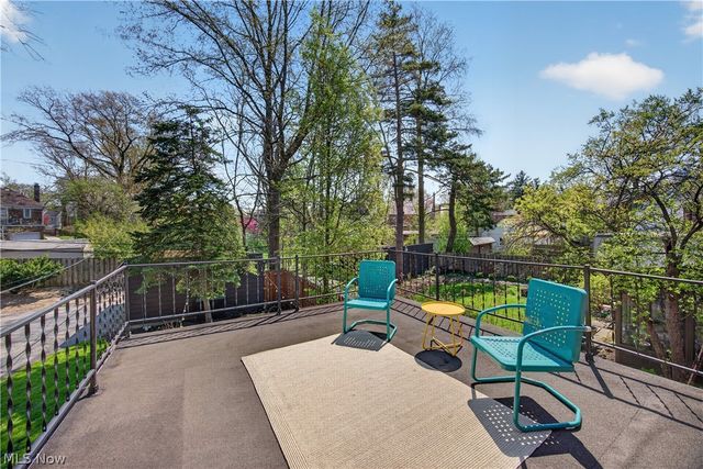 2623 Charney Road, University Heights, OH 44118