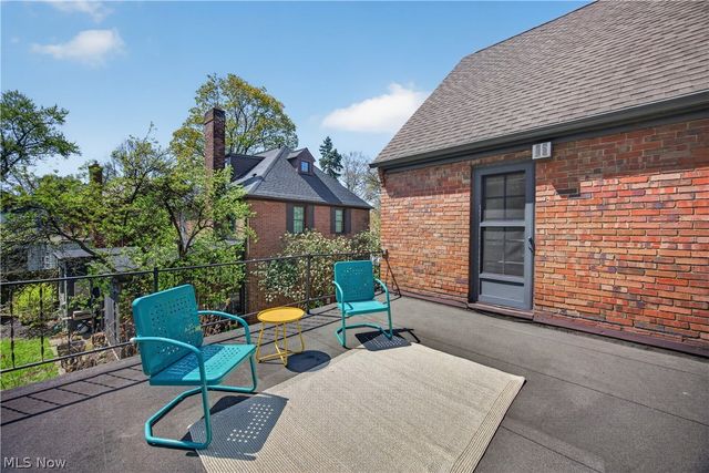 2623 Charney Road, University Heights, OH 44118