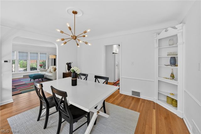 2623 Charney Road, University Heights, OH 44118