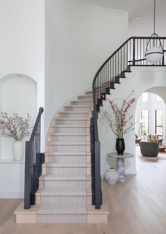 11501 Firethorn CT, Austin, TX 78732