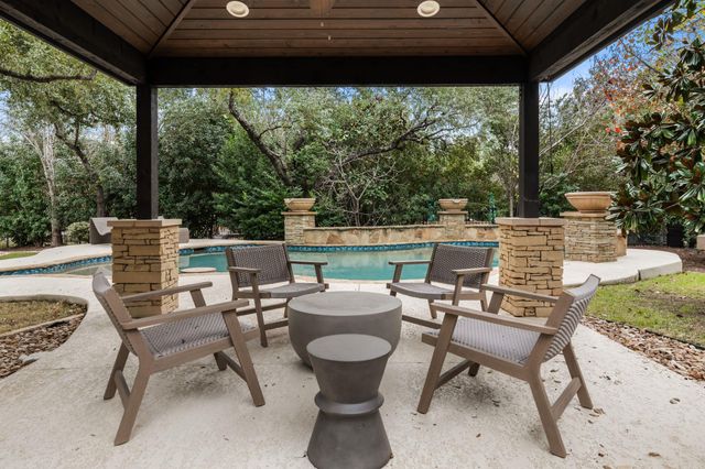 11501 Firethorn CT, Austin, TX 78732