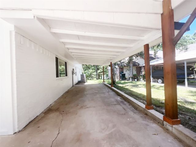127 Camino Robles, Gun Barrel City, TX 75156