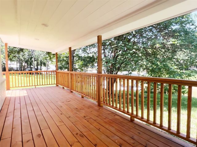 127 Camino Robles, Gun Barrel City, TX 75156