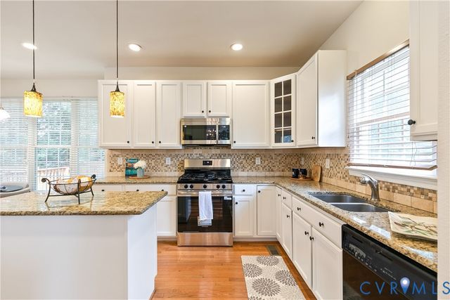 11113 Chappell Ridge Ct, Glen Allen, VA 23059