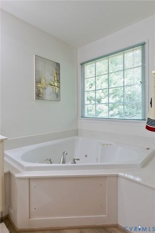 11113 Chappell Ridge Ct, Glen Allen, VA 23059
