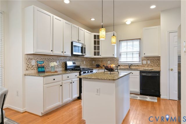 11113 Chappell Ridge Ct, Glen Allen, VA 23059