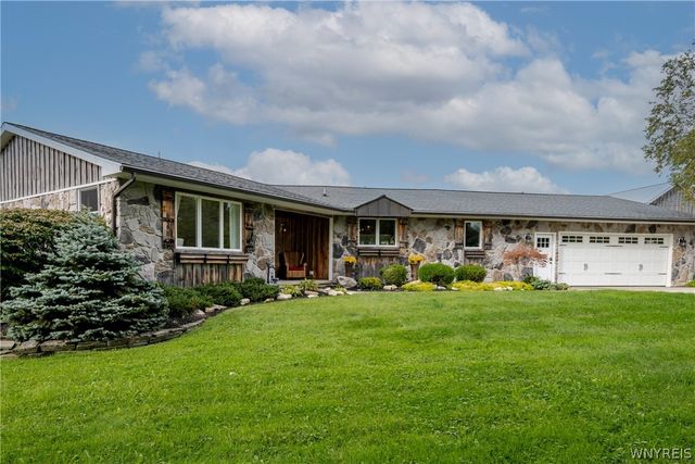 7205 Liebler Road, Boston, NY 14033
