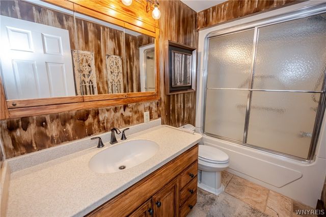 7205 Liebler Road, Boston, NY 14033