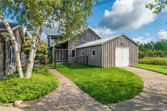 7205 Liebler Road, Boston, NY 14033