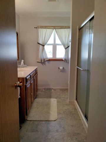 24 4th Street, Montello, WI 53949