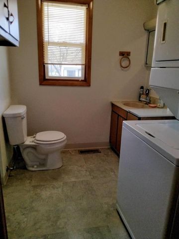 24 4th Street, Montello, WI 53949