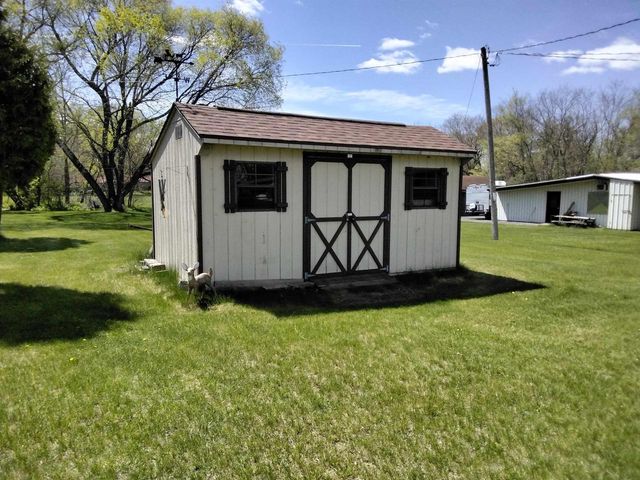 24 4th Street, Montello, WI 53949