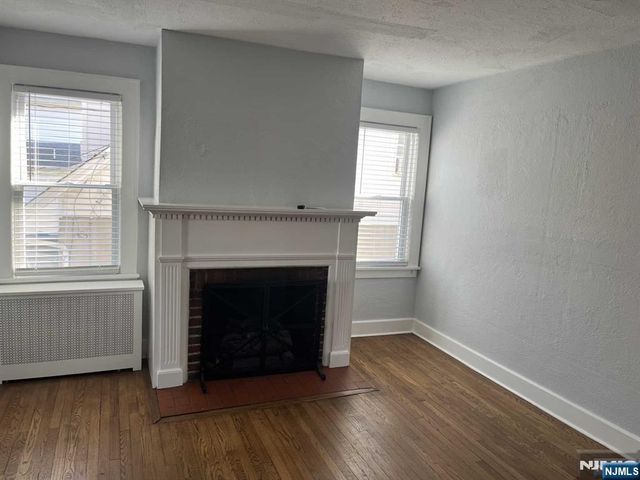 212 Walton Street 2, Ridgewood, NJ 07450