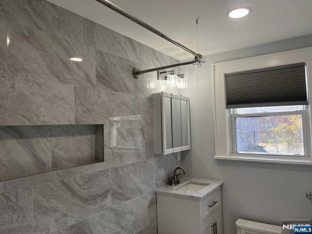 212 Walton Street 2, Ridgewood, NJ 07450