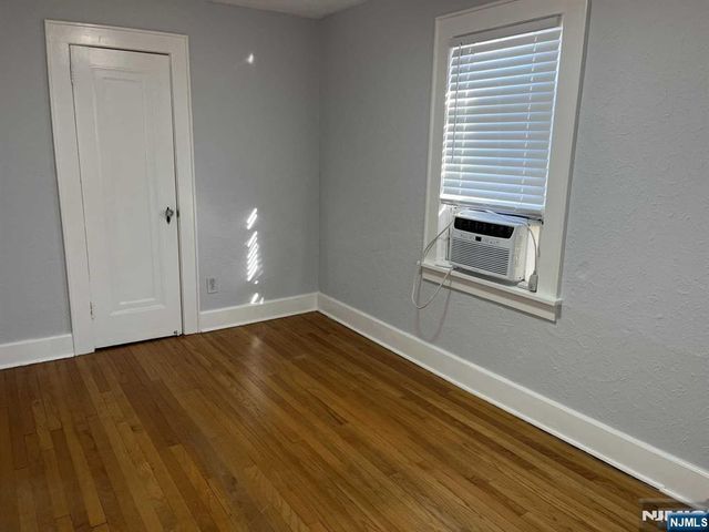 212 Walton Street 2, Ridgewood, NJ 07450