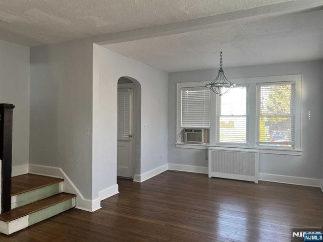 212 Walton Street 2, Ridgewood, NJ 07450