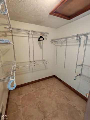 6229 Catalpa Drive, Avon, IN 46123