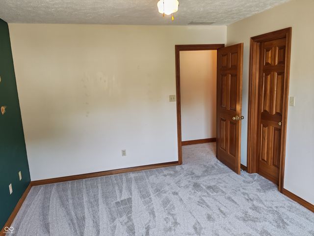 6229 Catalpa Drive, Avon, IN 46123