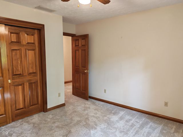 6229 Catalpa Drive, Avon, IN 46123