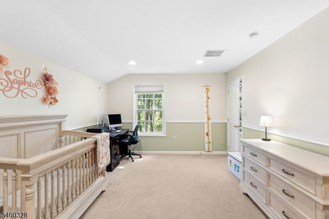 402 Donato Cir, Scotch Plains Twp., NJ 07076