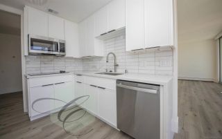 8111 Camino del Oro, San Diego, CA 92037