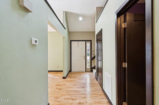 213 King George Loop, Cary, NC 27511