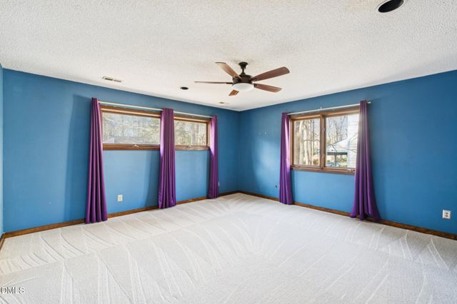 213 King George Loop, Cary, NC 27511