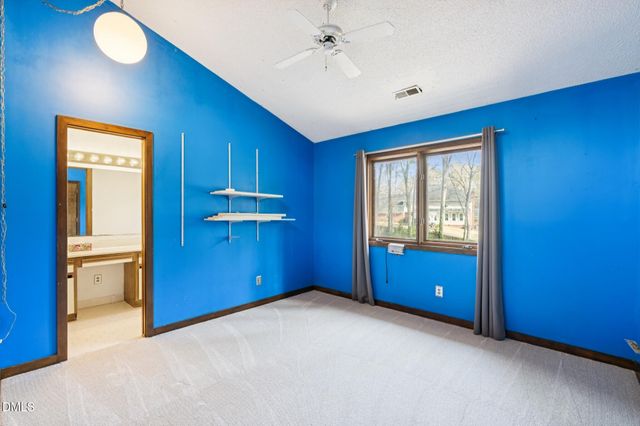 213 King George Loop, Cary, NC 27511