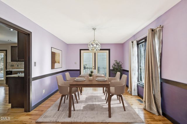 213 King George Loop, Cary, NC 27511