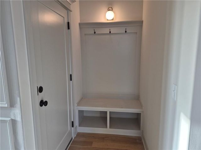 4913 146th Street, Basehor, KS 66007