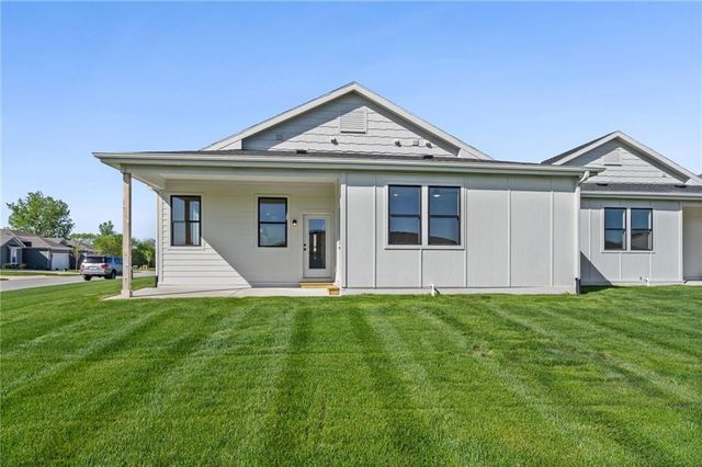 4913 146th Street, Basehor, KS 66007